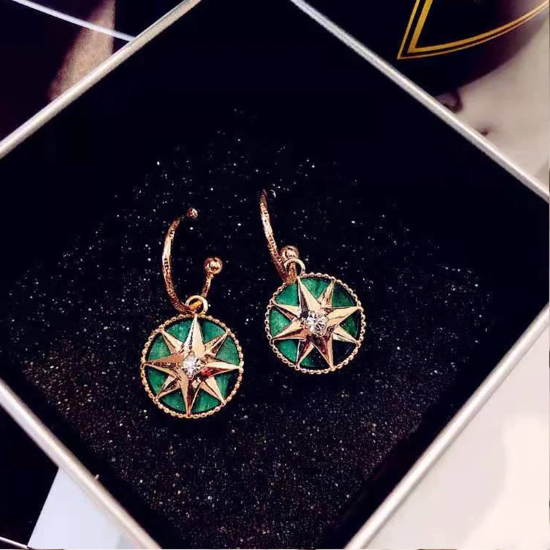 2021 Fashion New Retro Korean Version Of Lucky Compass Eight-Pointed Star Earrings For Ladies Romantic Luxury Jewelry Gifts
2021 Fashion New Retro Korean Version Of Lucky Compass Eight-Pointed Star Earrings For Ladies Romantic Luxury Jewelry Gifts