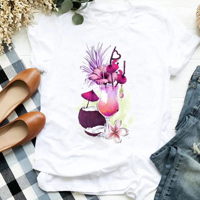 Women Lady Cartoon Beach Striped Aesthetic 90s Trend Print Tshirt Shirt Clothes Top Graphic Female T Tee Womens T-shirt
Women Lady Cartoon Beach Striped Aesthetic 90s Trend Print Tshirt Shirt Clothes Top Graphic Female T Tee Womens T-shirt