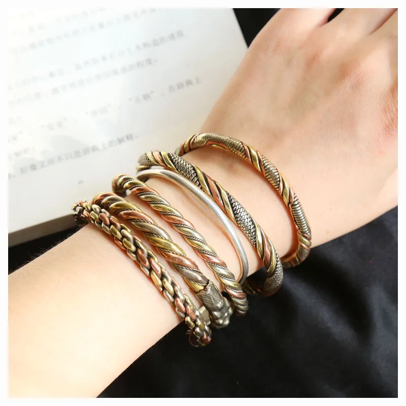 charming Vintage brushed relief silver peacock open Bracelet women's bracelet couple jewelry
charming Vintage brushed relief silver peacock open Bracelet women's bracelet couple jewelry