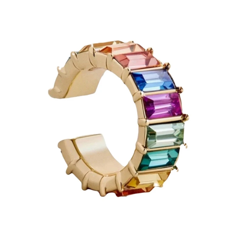 1PC 2020 CZ Rhinestone Earrings for Women Fashion Colored Crystal Ear Cuff Bohemia C Shaped Earcuffs Clip Female Wedding Jewelry 
1PC 2020 CZ Rhinestone Earrings for Women Fashion Colored Crystal Ear Cuff Bohemia C Shaped Earcuffs Clip Female Wedding Jewelry