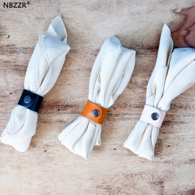 3 Pcs Restaurant Hotel Wedding Party Napkin Ring Leather Napkin Towel Buckle For Kitchen Table
3 Pcs Restaurant Hotel Wedding Party Napkin Ring Leather Napkin Towel Buckle For Kitchen Table