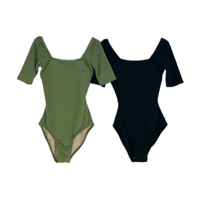 Swimsuit women cover belly slim and conservative backless one-piece swimsuit ladies sexy hot spring swimwear one piece swimsuit
Swimsuit women cover belly slim and conservative backless one-piece swimsuit ladies sexy hot spring swimwear one piece swimsuit