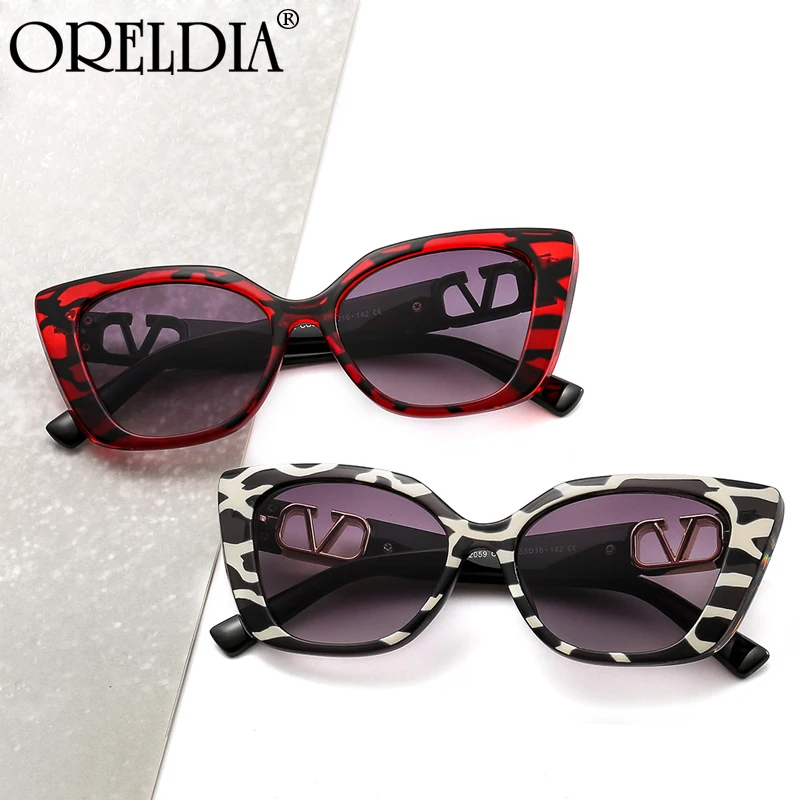 2020 Latest Cat Eye Sunglasses Men And Women Famous Designer Sunglasses Europe And America Retro Gradient Color Glasses Hot
2020 Latest Cat Eye Sunglasses Men And Women Famous Designer Sunglasses Europe And America Retro Gradient Color Glasses Hot