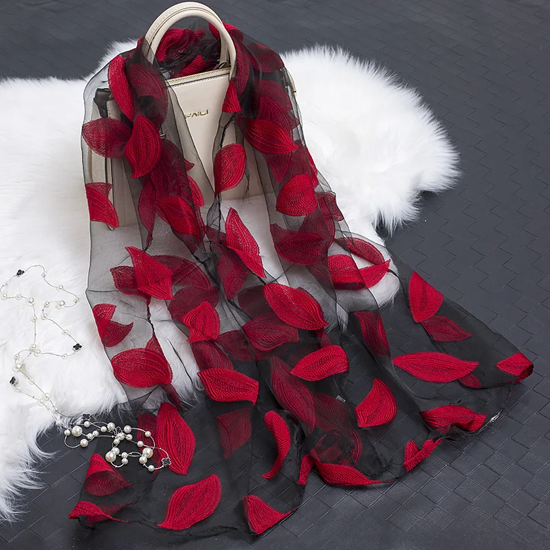 2021 New Women Scarf Embroidered Leaves Lace Scarves Elegant Female Long Shawl 180*70cm
2021 New Women Scarf Embroidered Leaves Lace Scarves Elegant Female Long Shawl 180*70cm