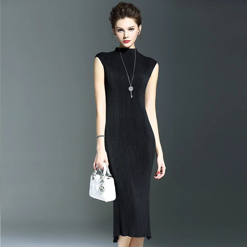 Fashionable Breathable Polyester Sexy Ladies Dress, Exquisite Pleated Korean Style Exquisite Banquet Ladies Dress Fashion Suit
Fashionable Breathable Polyester Sexy Ladies Dress, Exquisite Pleated Korean Style Exquisite Banquet Ladies Dress Fashion Suit