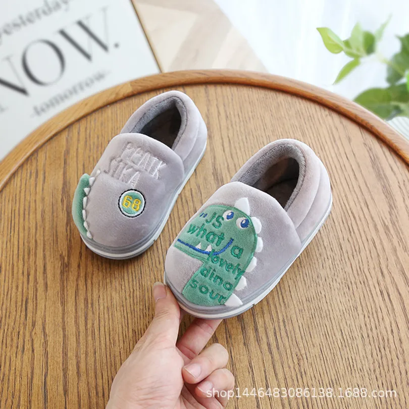 Kids Winter Slippers For Girls Boys Home Slippers Dinosaur Warm Indoor Non-slip Shoes Children's Shoes Plush Cotton Indoor Shoes
Kids Winter Slippers For Girls Boys Home Slippers Dinosaur Warm Indoor Non-slip Shoes Children's Shoes Plush Cotton Indoor Shoes