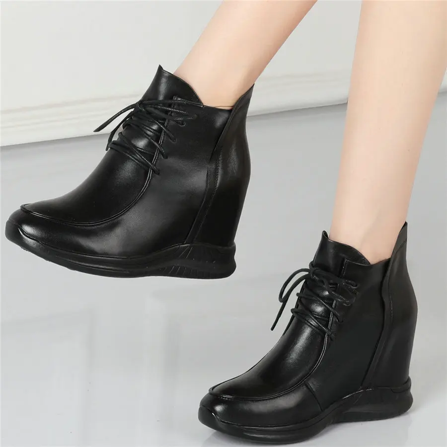 Black White Women Lace Up Genuine Leather Wedges High Heel Ankle Boots Female High Top Round Toe Fashion Sneakers Casual Shoes
Black White Women Lace Up Genuine Leather Wedges High Heel Ankle Boots Female High Top Round Toe Fashion Sneakers Casual Shoes