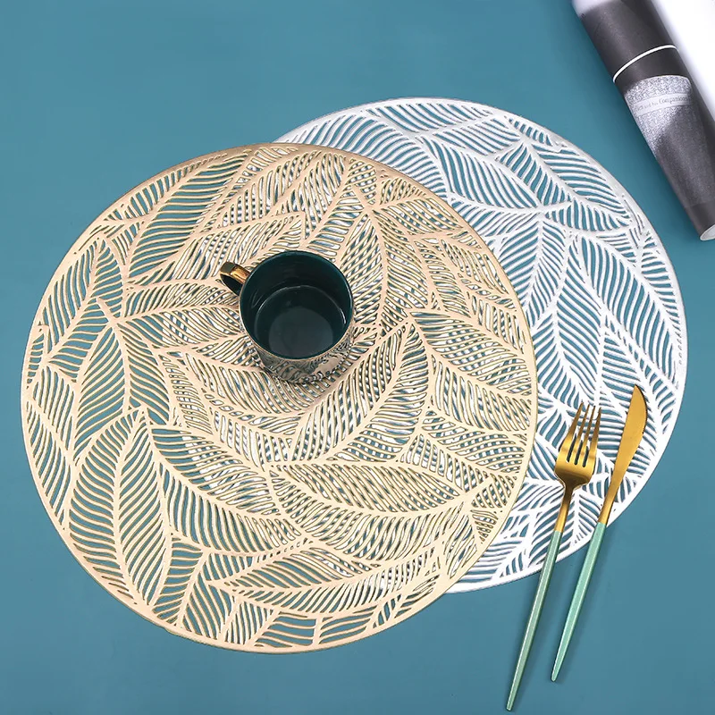 European Style Round Tea Mat PVC Bronzing Hollow Leaf Placemat Home 38cm Afternoon Tea Coaster Pastry Plate Mat Wholesale 
European Style Round Tea Mat PVC Bronzing Hollow Leaf Placemat Home 38cm Afternoon Tea Coaster Pastry Plate Mat Wholesale