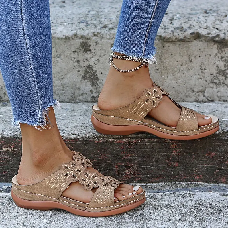 Summer Slippers 2021 Women Vintage Wedge Sandals Premium Orthopedic Open Toe Sandals Anti-slip Hollow out Flowers Sewing Shoes
Summer Slippers 2021 Women Vintage Wedge Sandals Premium Orthopedic Open Toe Sandals Anti-slip Hollow out Flowers Sewing Shoes