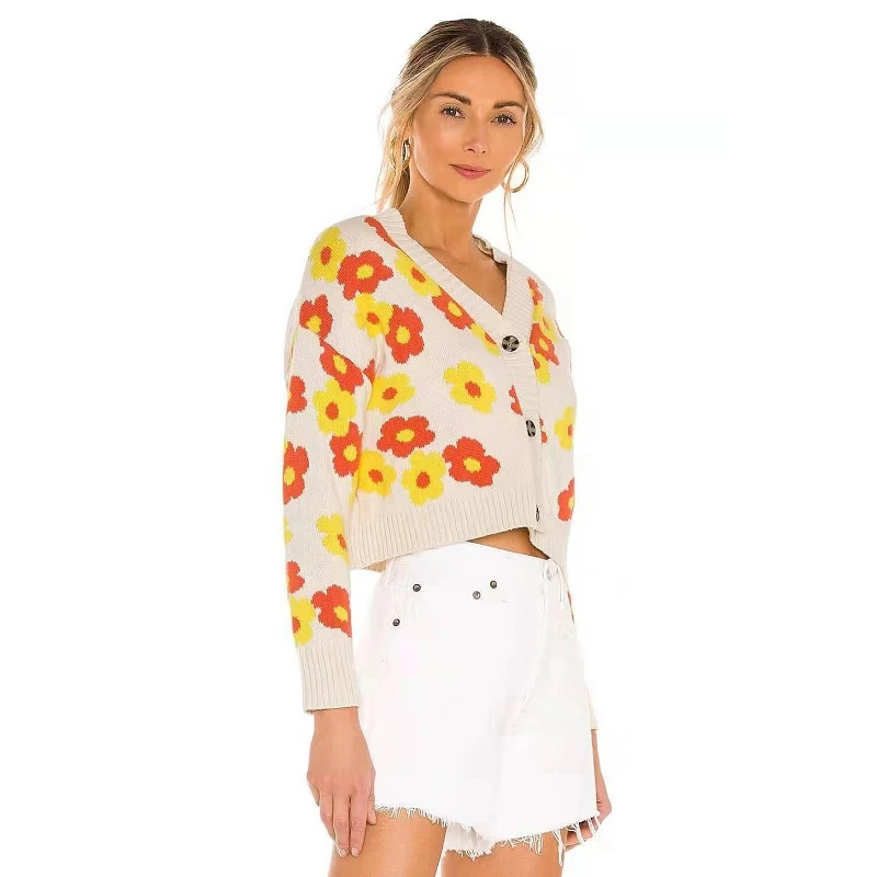 Women Floral Print Cardigan Elegant V Neck Knitwear Spring Autumn Streetwear Long Sleeve Cropped Top Chic Button Thin Sweater
Women Floral Print Cardigan Elegant V Neck Knitwear Spring Autumn Streetwear Long Sleeve Cropped Top Chic Button Thin Sweater