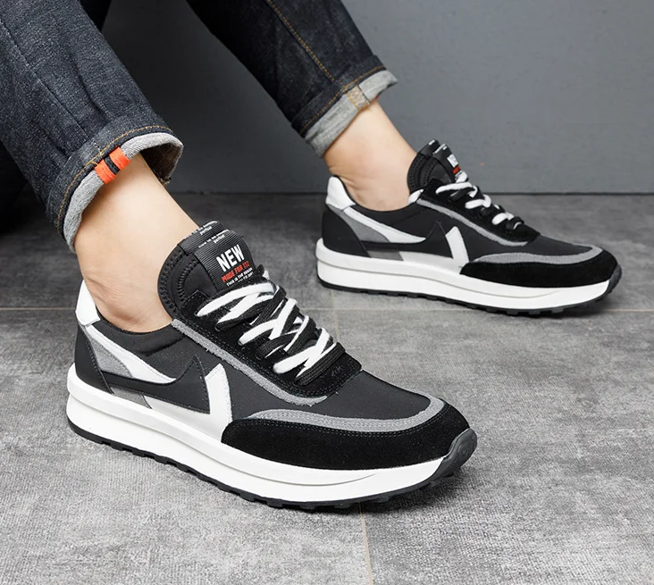 DORATASIA Ins Hot Metallic Sneakers Autumn lace-up Flat Sneakers Women Fashion Patchwork Glitters Shoes Woman
DORATASIA Ins Hot Metallic Sneakers Autumn lace-up Flat Sneakers Women Fashion Patchwork Glitters Shoes Woman