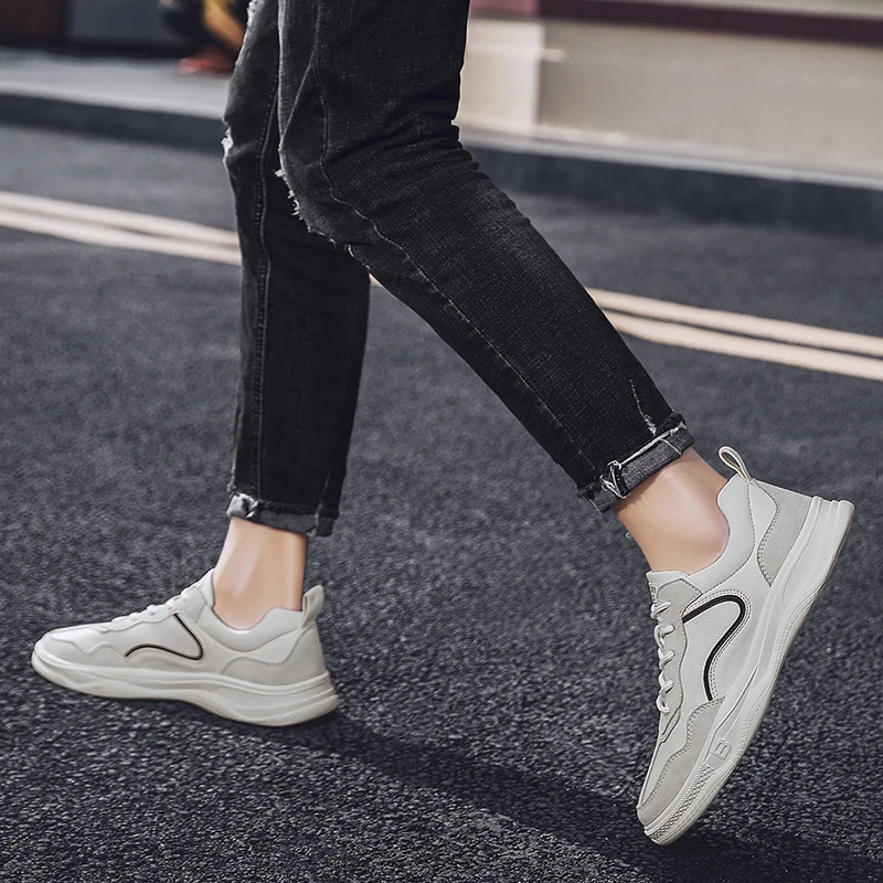 Fashion Sneakers Men leather Shoes comfortable Men's Casual Shoes outdoor breathable lace up Man Brand Sneakers shoes men
Fashion Sneakers Men leather Shoes comfortable Men's Casual Shoes outdoor breathable lace up Man Brand Sneakers shoes men