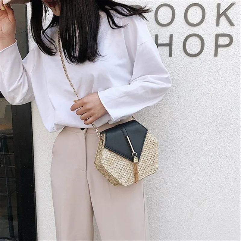 2021 new trendy Korean style straw woven crossbody shoulder chain tassel small square bag purses and handbags luxury designer
2021 new trendy Korean style straw woven crossbody shoulder chain tassel small square bag purses and handbags luxury designer