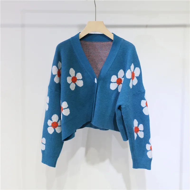 2021 Women Fashion Spring New Productslisting Prairie Chic Single Breasted Sweater V-Neck Knitting Shirt Flower Print Jackets
2021 Women Fashion Spring New Productslisting Prairie Chic Single Breasted Sweater V-Neck Knitting Shirt Flower Print Jackets