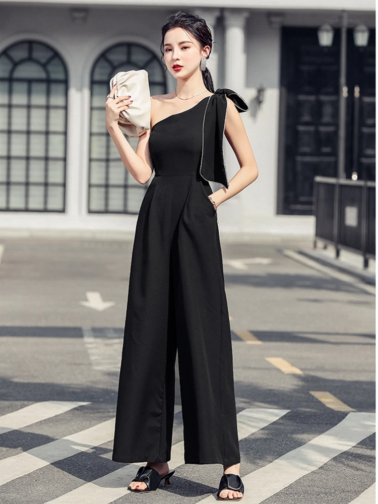 Jumpsuits For Women 2021 Arrival Womens Rompers Party Clubwear Playsuit Jumpsuit Wide Leg One Shoulder Long Trousers Pants 
Jumpsuits For Women 2021 Arrival Womens Rompers Party Clubwear Playsuit Jumpsuit Wide Leg One Shoulder Long Trousers Pants