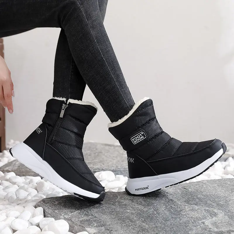 2021 Women's Winter Snow Boots Thickened Warm Shoes Plush Ankle Boots Lightweight Anti-skid Waterproof Boots
2021 Women's Winter Snow Boots Thickened Warm Shoes Plush Ankle Boots Lightweight Anti-skid Waterproof Boots