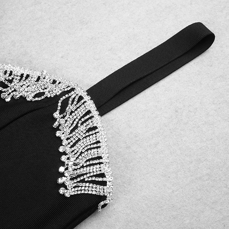 DEIVE TEGER Fashion Women's Summer Style Dress Spaghetti Strap Diamonds Tassel Decoration Vestido Party Bandage Midi Dresses
DEIVE TEGER Fashion Women's Summer Style Dress Spaghetti Strap Diamonds Tassel Decoration Vestido Party Bandage Midi Dresses