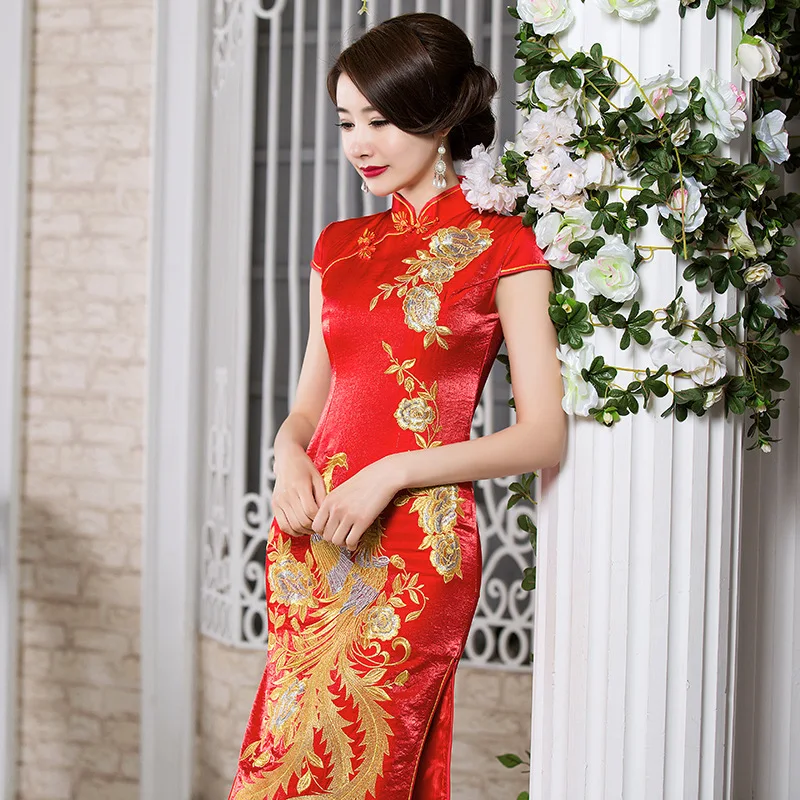Китайское традиционное платье Qipao из хлопка с цветочной вышивкой, женское свадебное платье для невесты, сексуальное длинное облегающее пла... 
Китайское традиционное платье Qipao из хлопка с цветочной вышивкой, женское свадебное платье для невесты, сексуальное длинное облегающее пла...