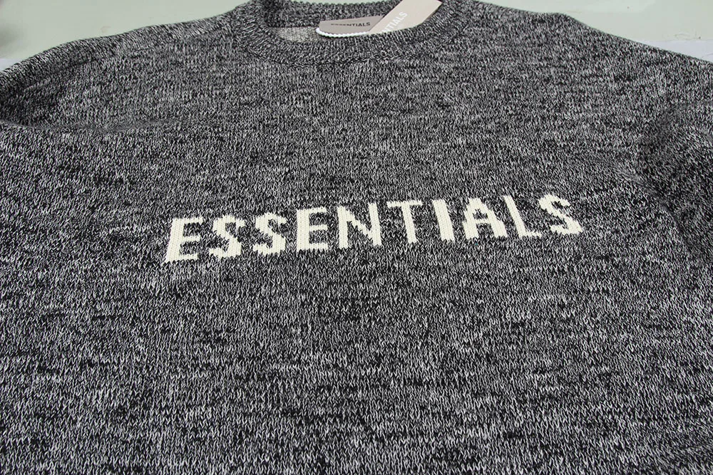 20FW New Top Quailty Essentials Sweater O-Neck Men Women Couples Knitwear Solid Color High Street Oversize Pullover
20FW New Top Quailty Essentials Sweater O-Neck Men Women Couples Knitwear Solid Color High Street Oversize Pullover