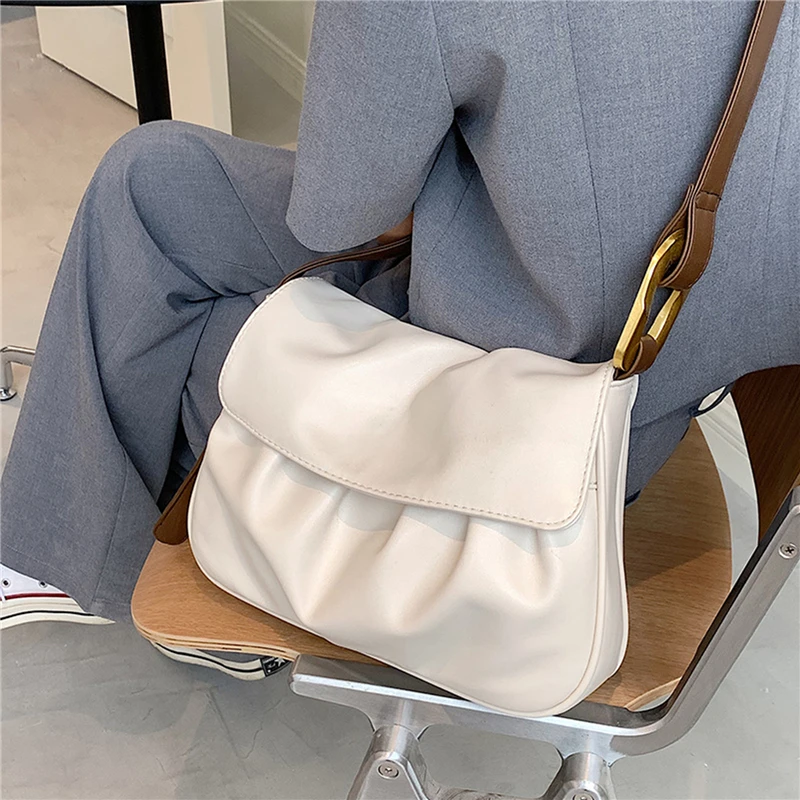 Женская сумка-мессенджер на плечо, простая мягкая однотонная Сумка-книжка из искусственной кожи, женская школьная сумка, кошелек, сумка-тоу...
Женская сумка-мессенджер на плечо, простая мягкая однотонная Сумка-книжка из искусственной кожи, женская школьная сумка, кошелек, сумка-тоу...