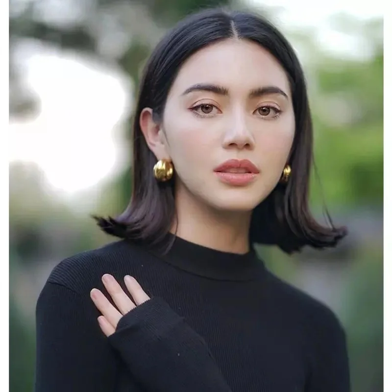 Joolim High End Gold Finish Brass Hoop Earring Huggie Earring on Trend Jewelry
Joolim High End Gold Finish Brass Hoop Earring Huggie Earring on Trend Jewelry