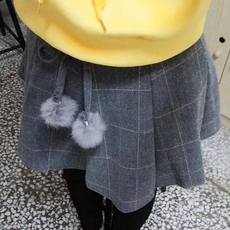 2021 Summer High Waist Black Plaid Skirt Women Vintage Short Tweed Pleated Skirt Ladies Korean Ruffle Mini Skirt 
2021 Summer High Waist Black Plaid Skirt Women Vintage Short Tweed Pleated Skirt Ladies Korean Ruffle Mini Skirt