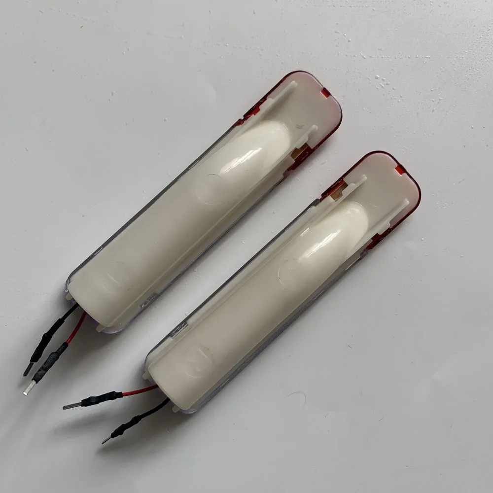 A Pair Of Inner Door Panels Courtesy LED Lights For 97-00 & GMC C/K Series Pickup 96-00 C/K Series Suburban 02-06 Avalanche
A Pair Of Inner Door Panels Courtesy LED Lights For 97-00 & GMC C/K Series Pickup 96-00 C/K Series Suburban 02-06 Avalanche