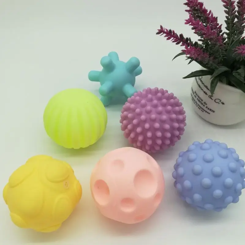 Baby toy hand catch ball baby training massage soft ball texture sensory toy Wholesale Dropshipping
Baby toy hand catch ball baby training massage soft ball texture sensory toy Wholesale Dropshipping