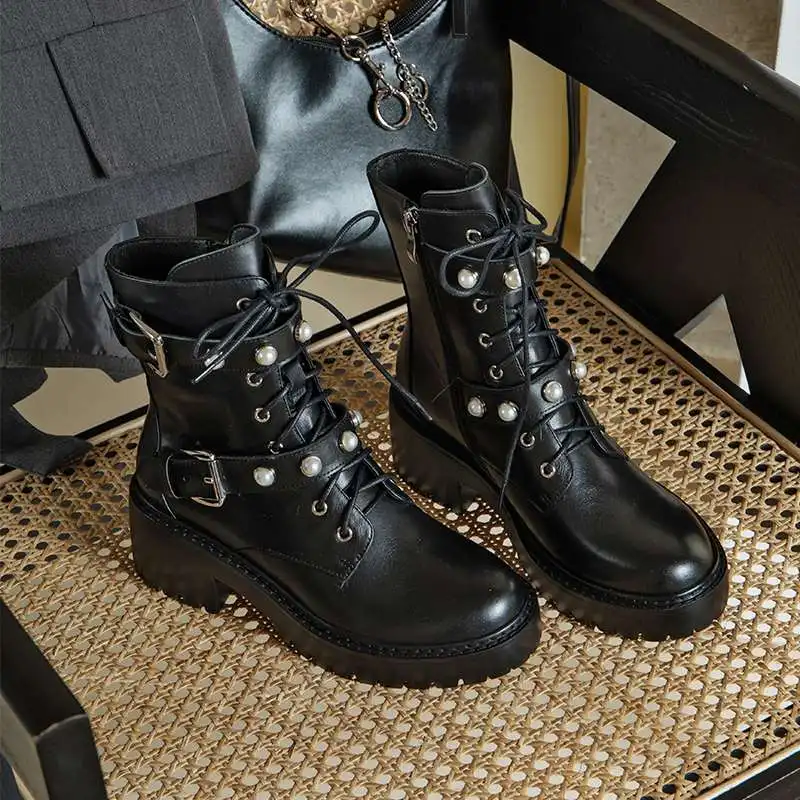 Krazing pot 2020 genuine leather round toe high heel riding boots cross-tied pearl decoration gorgeous sexy lady ankle boots L51
Krazing pot 2020 genuine leather round toe high heel riding boots cross-tied pearl decoration gorgeous sexy lady ankle boots L51