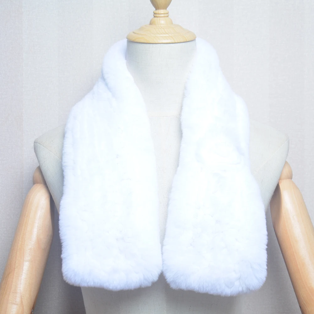 Winter Women Knit Real Rex Rabbit Fur Scarf Lady Fashion Floral Rex Rabbit Fur Mufflers Hot Winter Warm Natural Fur Scarves
Winter Women Knit Real Rex Rabbit Fur Scarf Lady Fashion Floral Rex Rabbit Fur Mufflers Hot Winter Warm Natural Fur Scarves