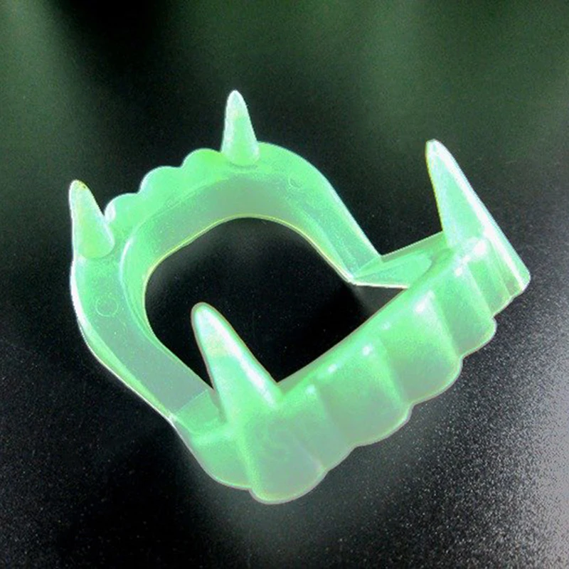 1 Set Luminous Horrific Fun Clown Cosplay Prop Vampire Teeth Fake Nails Halloween Party Dentures Props Zombie Devil Fangs Tooth
1 Set Luminous Horrific Fun Clown Cosplay Prop Vampire Teeth Fake Nails Halloween Party Dentures Props Zombie Devil Fangs Tooth
