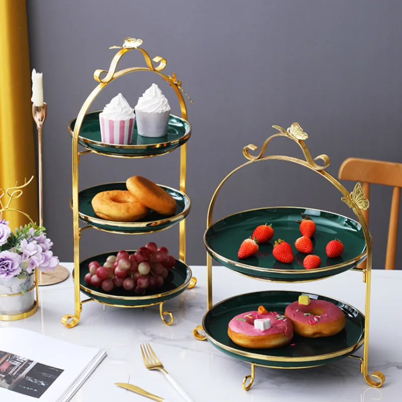 European Style Fruit Tray Multi - Layer Dessert Table Ceramic Cake for Wedding Party 
European Style Fruit Tray Multi - Layer Dessert Table Ceramic Cake for Wedding Party