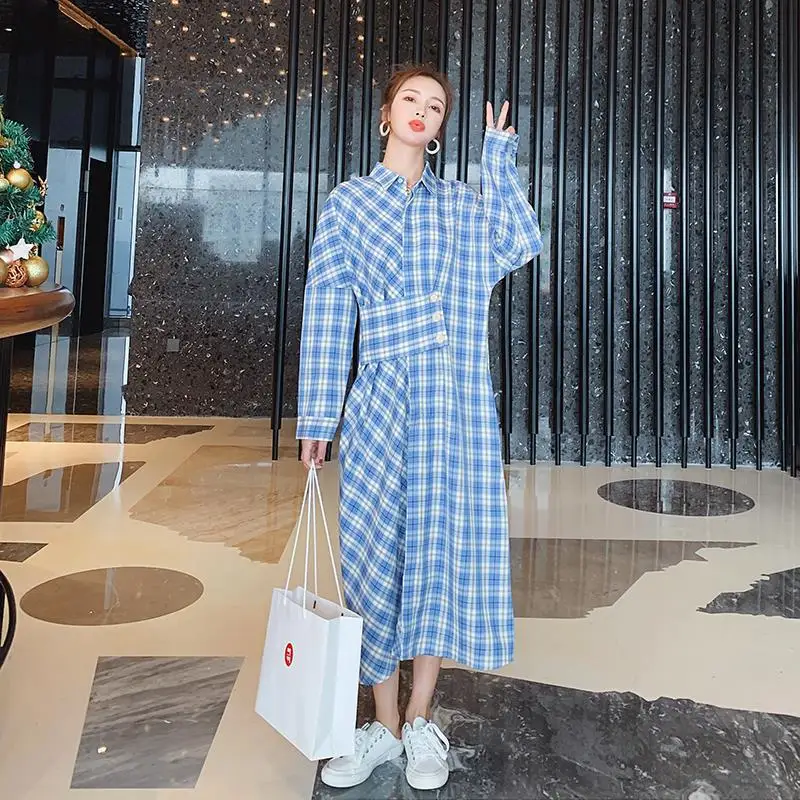Blue Plaid Shirt Long Dress Female 2021spring Autumn New Korean Loose Design Fashion Waist Cotton Material Long Sleeve Dress QQ5
Blue Plaid Shirt Long Dress Female 2021spring Autumn New Korean Loose Design Fashion Waist Cotton Material Long Sleeve Dress QQ5