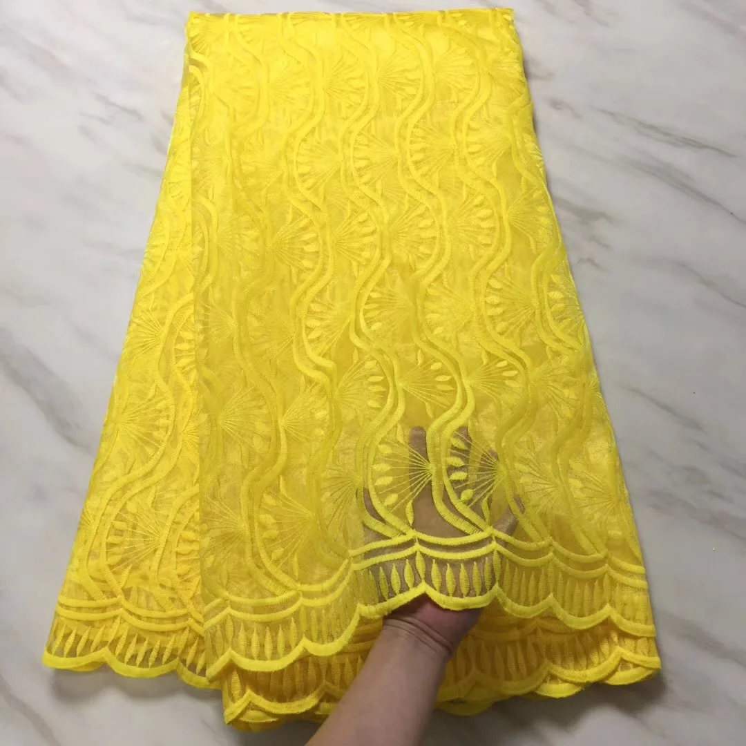 Latest Nigerian Laces 2018 French Laces Fabrics High Quality Tulle French Net Lace Red Black And White African Dresses
Latest Nigerian Laces 2018 French Laces Fabrics High Quality Tulle French Net Lace Red Black And White African Dresses