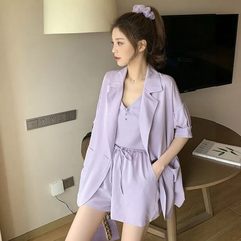 New 2021 Office Lady Summer Clothes Korean Thin Suit Blazer and Vest + Casual Shorts Suits Three-piece Suit Women Outfits Y446
New 2021 Office Lady Summer Clothes Korean Thin Suit Blazer and Vest + Casual Shorts Suits Three-piece Suit Women Outfits Y446