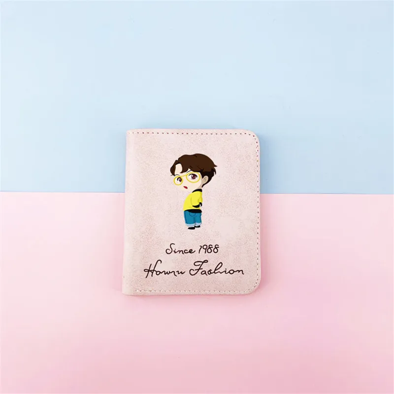 Kpop Bangtan Boys JK House PU Coin Purse Women Men Small Short Wallet Bag Money Change Business Credit Card Holder For Kids Girl
Kpop Bangtan Boys JK House PU Coin Purse Women Men Small Short Wallet Bag Money Change Business Credit Card Holder For Kids Girl