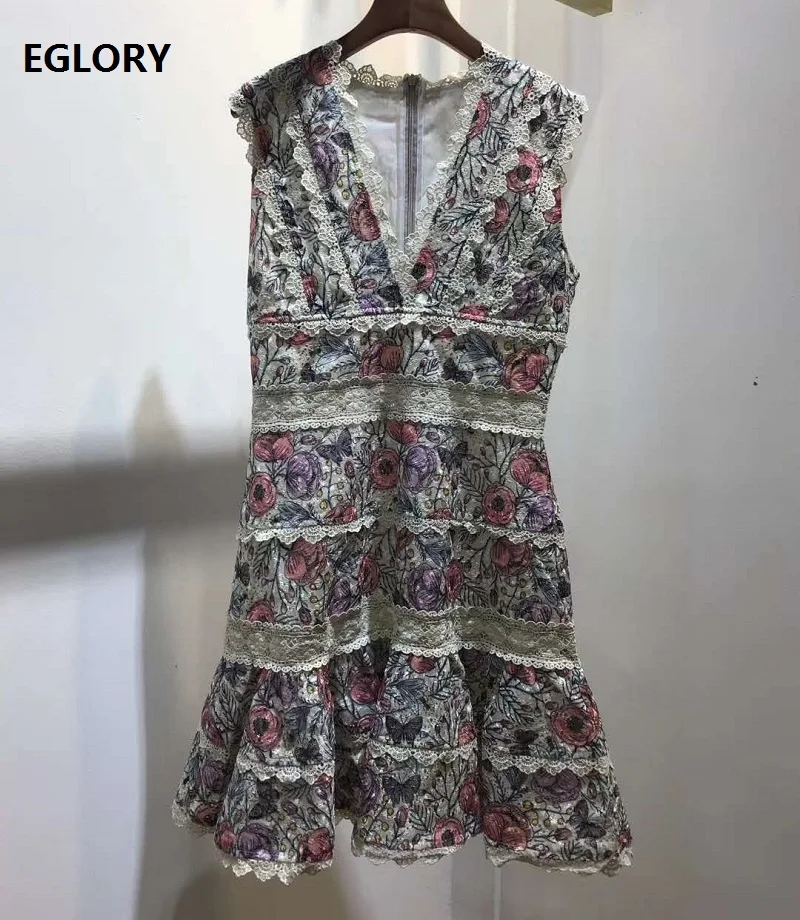 Top Quality New Summer Dress 2020 High Quality Women Sexy V-Neck Vintage Jacquard Print Lace Patchwork Sleeveless Sexy Dress
Top Quality New Summer Dress 2020 High Quality Women Sexy V-Neck Vintage Jacquard Print Lace Patchwork Sleeveless Sexy Dress