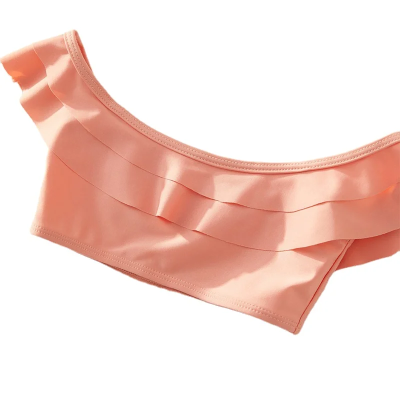 2021 New Family Swimwear Baby Girl Women Bikini Set Men Boy Swim Trunk Summer Beach Shorts
2021 New Family Swimwear Baby Girl Women Bikini Set Men Boy Swim Trunk Summer Beach Shorts