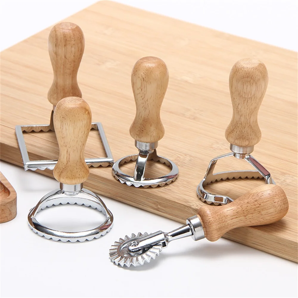 Pasta Hand Tool Chebureki Embossed Dumpling Stamp Machine Pasties Press Pizza Cutting Wheel Accessories Kitchen Home Gadgets
Pasta Hand Tool Chebureki Embossed Dumpling Stamp Machine Pasties Press Pizza Cutting Wheel Accessories Kitchen Home Gadgets
