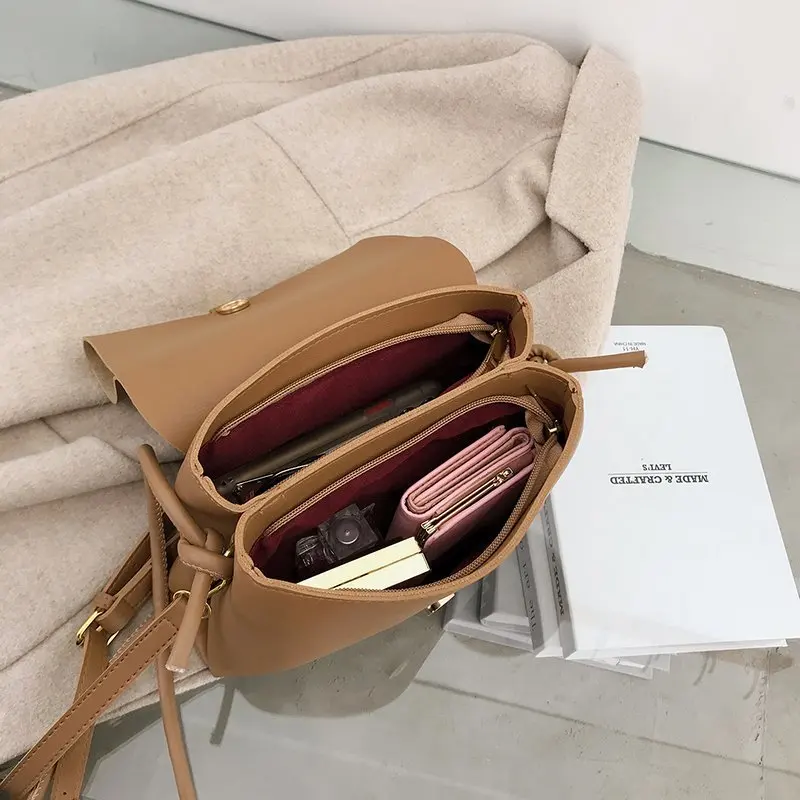 Large Capacity Women's Shoulder Bags Fashion Ladies PU Leather Bags 2021 New Wallet Multi-Function Handbags Seventh Generation
Large Capacity Women's Shoulder Bags Fashion Ladies PU Leather Bags 2021 New Wallet Multi-Function Handbags Seventh Generation