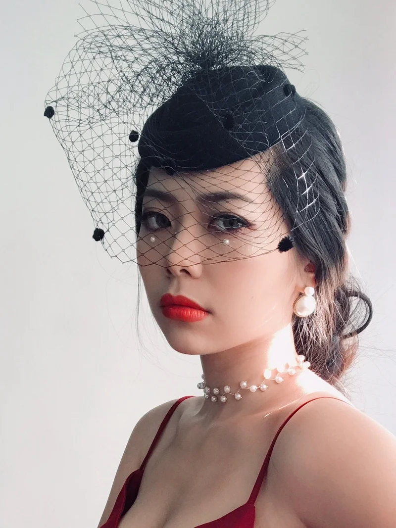 Women Cocktail Chic Fascinator Hat Church Headpiece Wedding Fashion Headwear Lady Party Formal Hair Accessories
Women Cocktail Chic Fascinator Hat Church Headpiece Wedding Fashion Headwear Lady Party Formal Hair Accessories