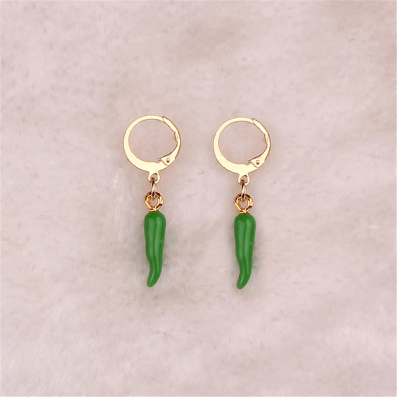 2020 trend personality trend chili earrings tricolor hip hop earrings ins fashion golden lady earrings cool temperament ladies j 
2020 trend personality trend chili earrings tricolor hip hop earrings ins fashion golden lady earrings cool temperament ladies j