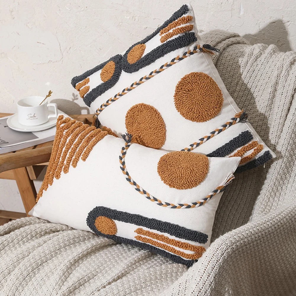 Bohemian Moroccan Style Tufted Pillowcases Embroidered Cushion Pillow Cover Velvet Office Sofa Home Decor Bedside Cushion
Bohemian Moroccan Style Tufted Pillowcases Embroidered Cushion Pillow Cover Velvet Office Sofa Home Decor Bedside Cushion