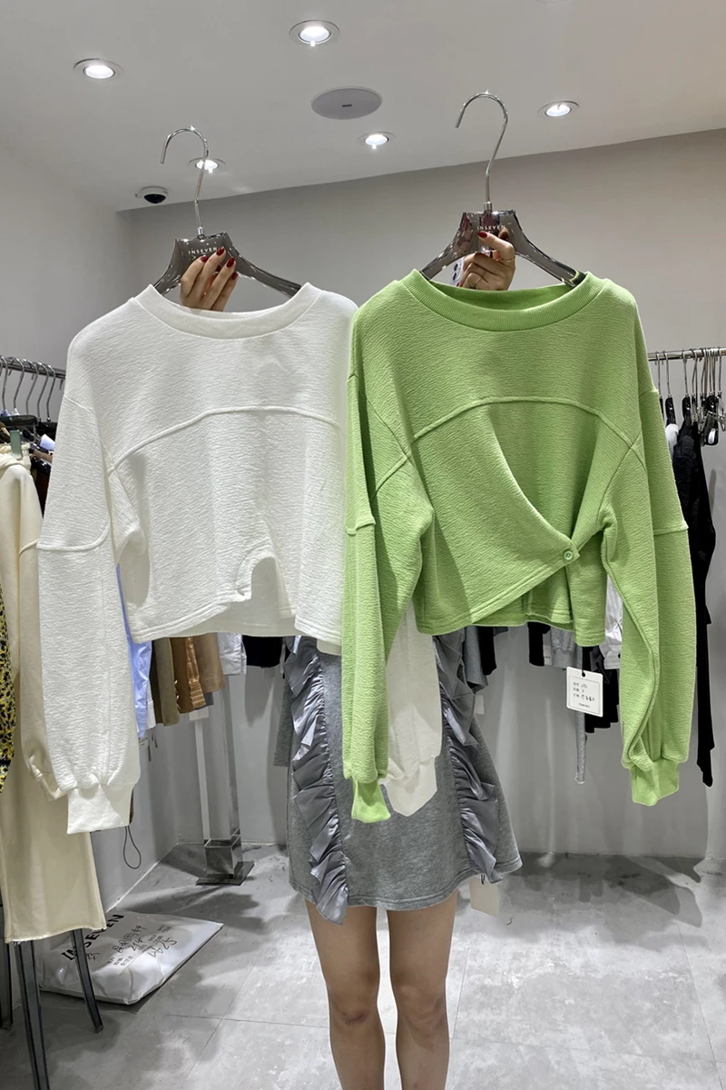 New Spring 2021 Women Slim Batwing Sleeve Tee Casual Solid Color Round Neck T-shirt All-matching Fashion Female Loose Top
New Spring 2021 Women Slim Batwing Sleeve Tee Casual Solid Color Round Neck T-shirt All-matching Fashion Female Loose Top