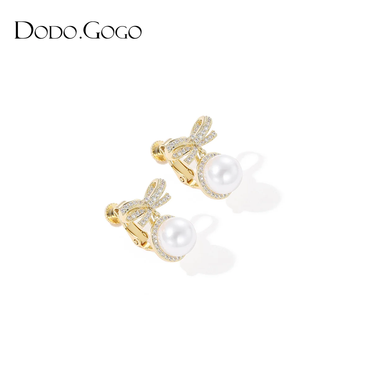 Bow French high-end earrings
Bow French high-end earrings