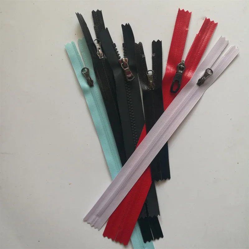 20pcs/lot Ykk Waterproof Zipper 3# 25cm 10inches Nylon Coil Close End Instant Repair Jacket Pocket Bag Ski Sewing Accessories 
20pcs/lot Ykk Waterproof Zipper 3# 25cm 10inches Nylon Coil Close End Instant Repair Jacket Pocket Bag Ski Sewing Accessories