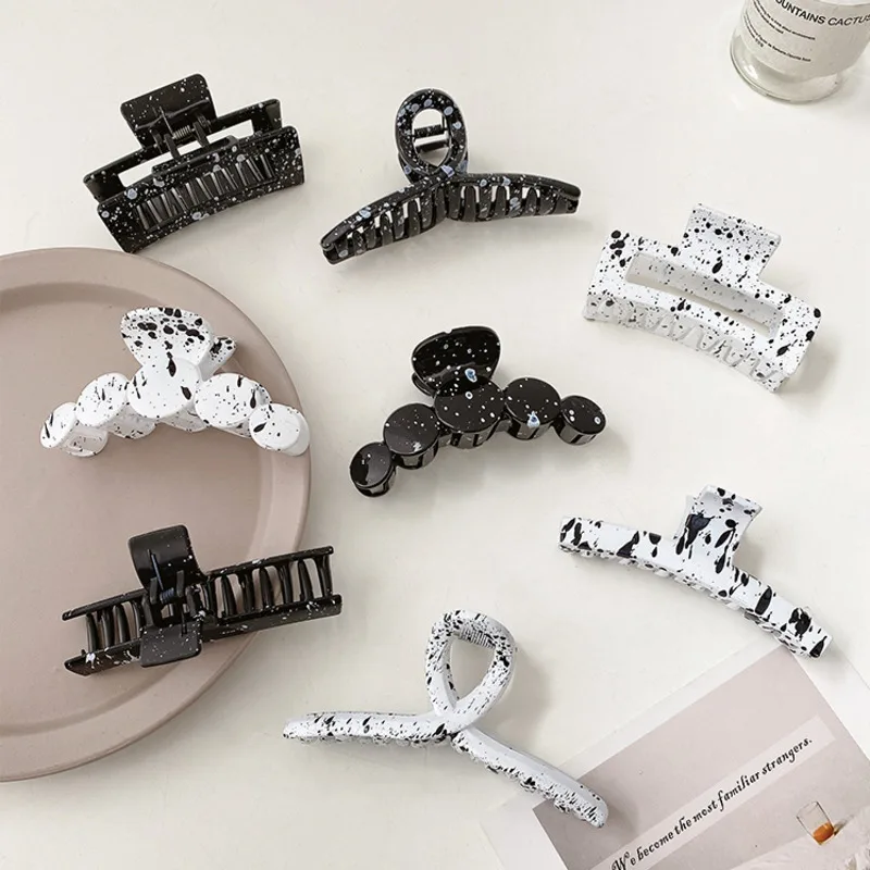 2021 New Ins Minority Splashing Ink Hair Claws Square Large Hair Crabs Clip Elegant Hair Clamps For Women Hair Accessories
2021 New Ins Minority Splashing Ink Hair Claws Square Large Hair Crabs Clip Elegant Hair Clamps For Women Hair Accessories