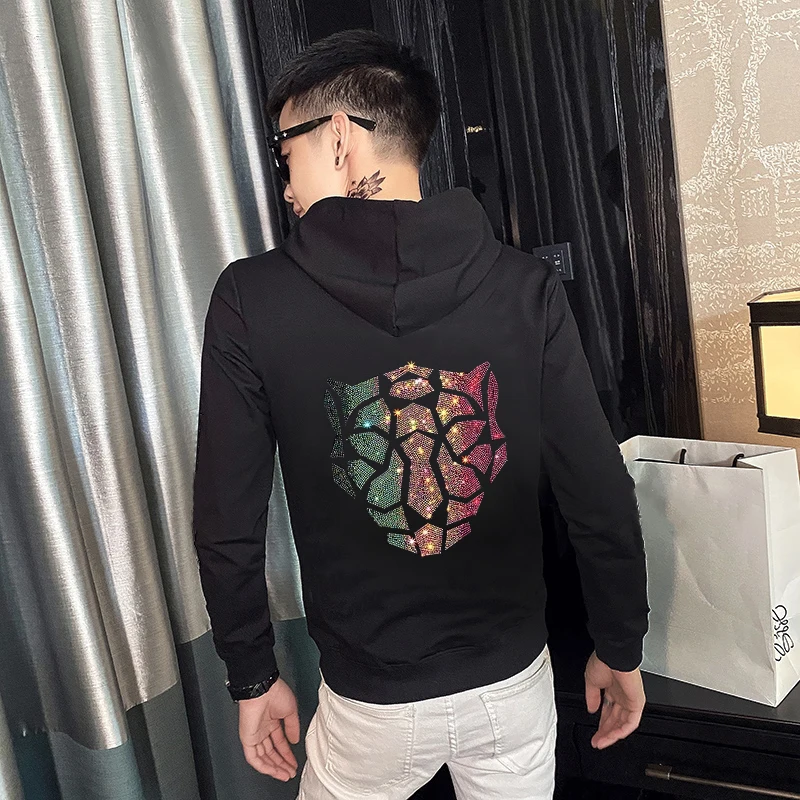 Winter Plus Fleece Men's Luxury Top Brand Clothing Trend All-Match Hoodie Print Fashion Hot Rhinestone Pullover
Winter Plus Fleece Men's Luxury Top Brand Clothing Trend All-Match Hoodie Print Fashion Hot Rhinestone Pullover