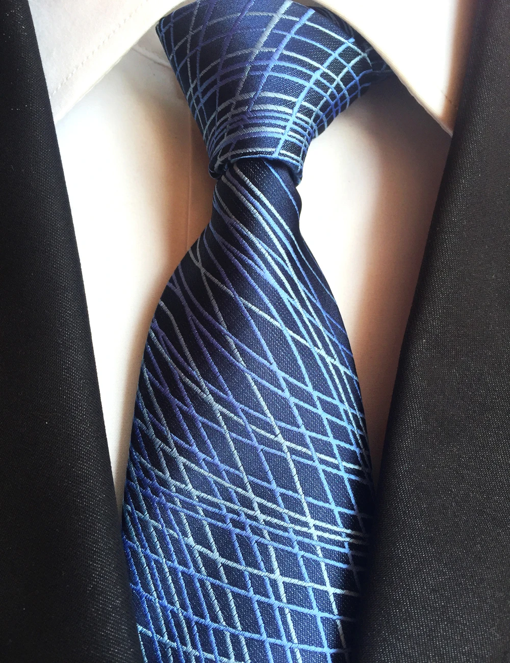 New Designer Man's Necktie Unique Blue Plaids Lattice Pattern Ties for Wedding Party
New Designer Man's Necktie Unique Blue Plaids Lattice Pattern Ties for Wedding Party