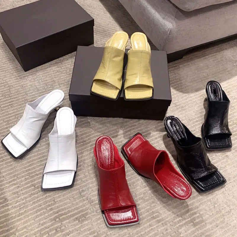 Med Shoes Woman 2021 Beige Heeled Sandals Female Slippers Shallow Low Rubber Flip Flops Square Toe Black New Hawaiian Thin Rome
Med Shoes Woman 2021 Beige Heeled Sandals Female Slippers Shallow Low Rubber Flip Flops Square Toe Black New Hawaiian Thin Rome